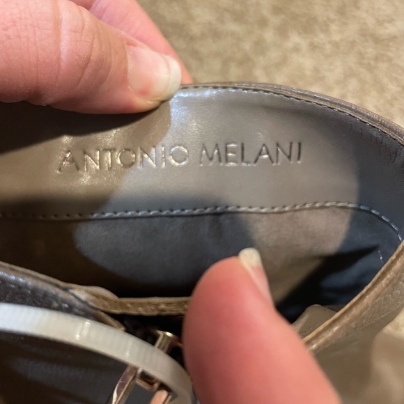 Brand new lighter brown boots. - Picture 4 of 5